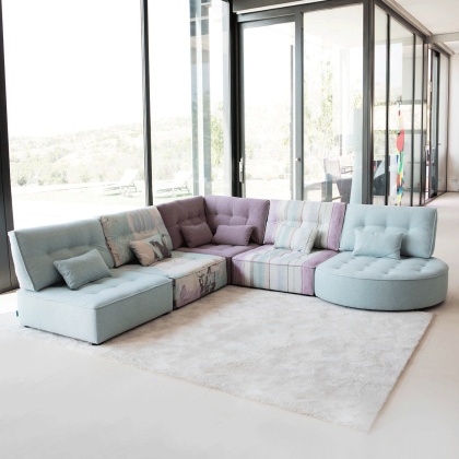 Fama Arianne Love Group A+A+C+A+Y2 Fama Arianne Love Group A+A+C+A+Y2