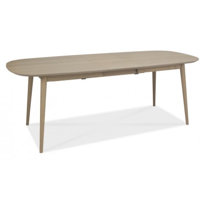 Bentley Designs Dansk Scandi Oak 6-8 Seater Table Bentley Designs Dansk Scandi Oak 6-8 Seater Table