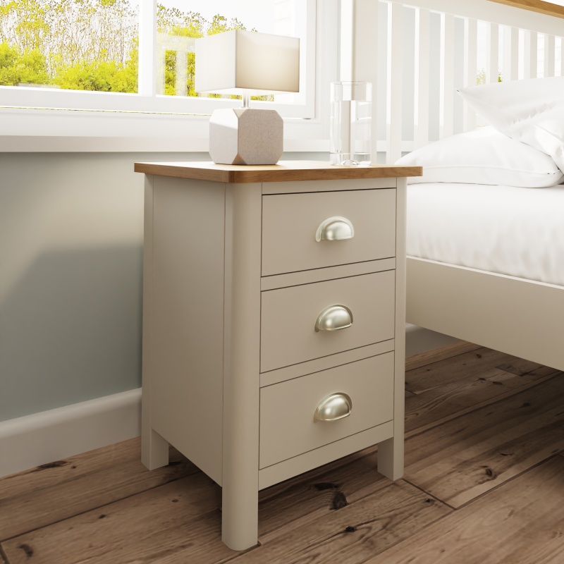 Brenthams Simplicity Ludlow 3 Drawer Bedside